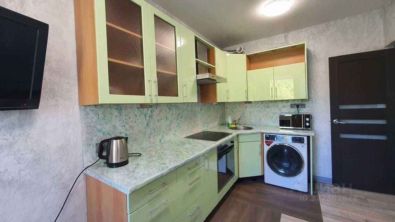 1-комнатная квартира, 42 м² — фотография 2