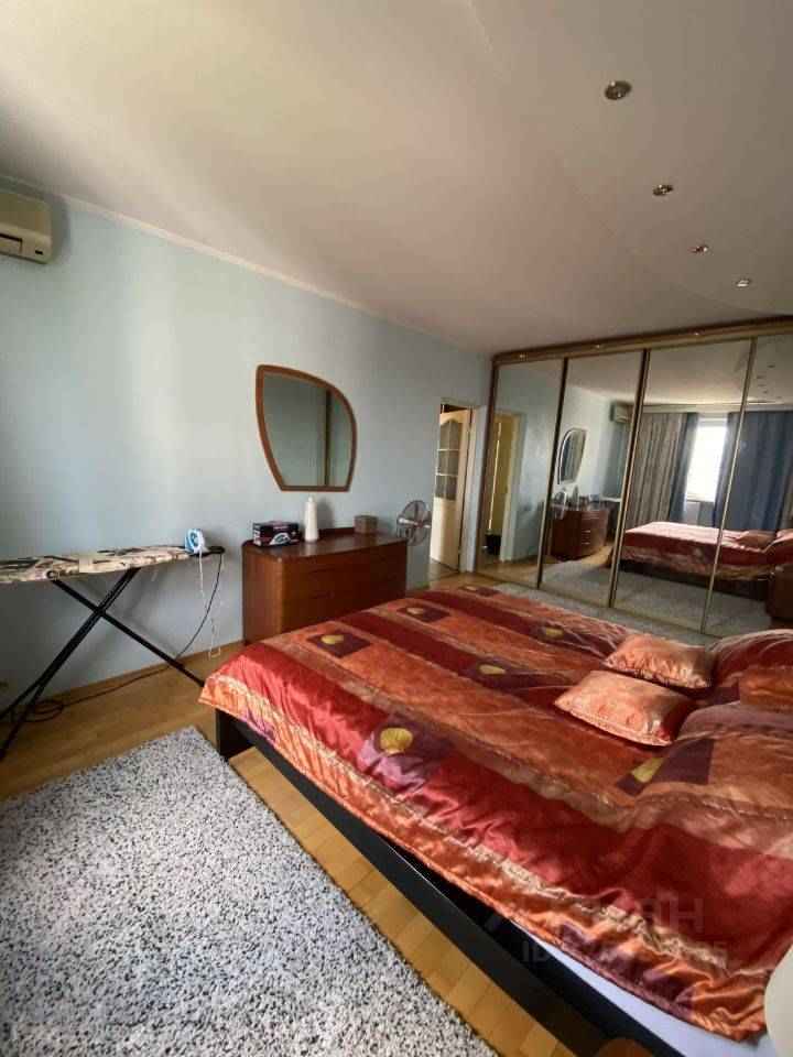 4-комнатная квартира, 100 м² — фотография 2
