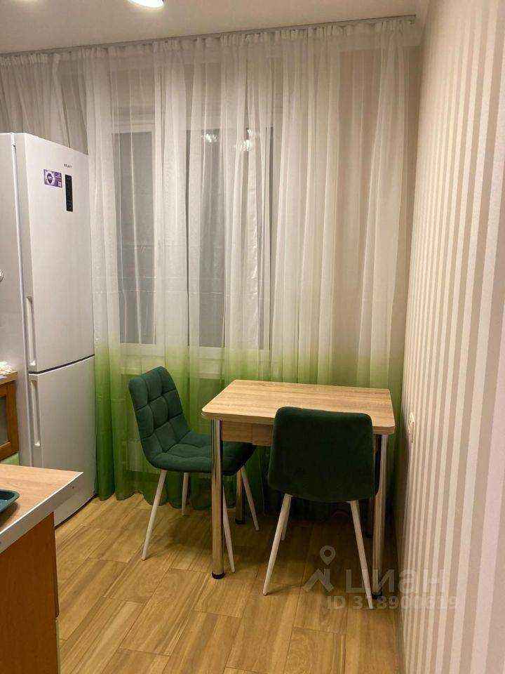 2-комнатная квартира, 52 м² — фотография 2