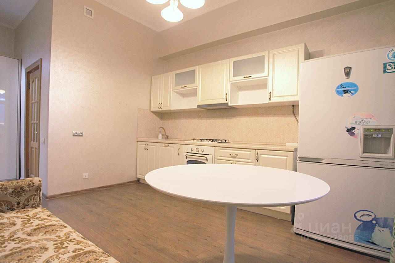 2-комнатная квартира, 55 м² — фотография 2