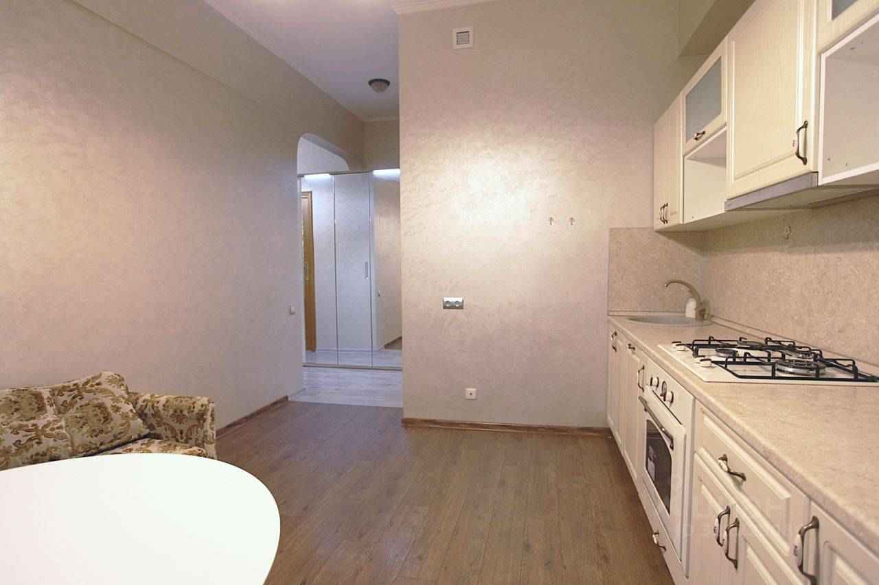 2-комнатная квартира, 55 м² — фотография 3