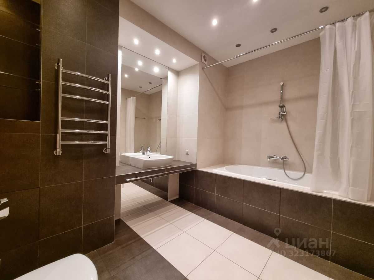 4-комнатная квартира, 160 м² — фотография 2