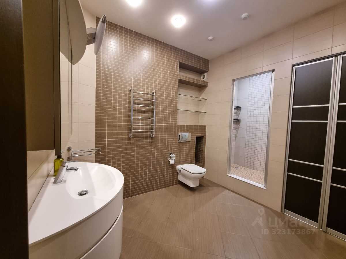4-комнатная квартира, 160 м²