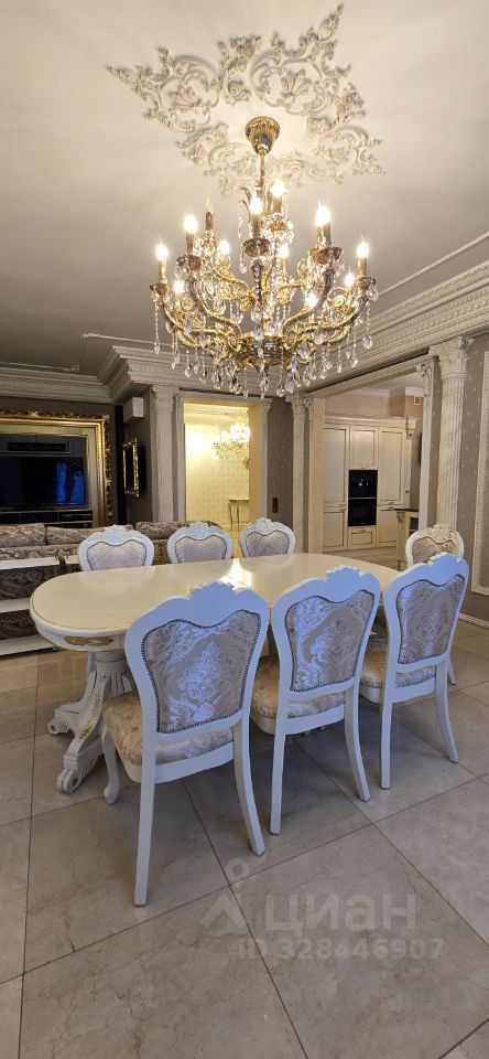 2-комнатная квартира, 125 м² — фотография 2