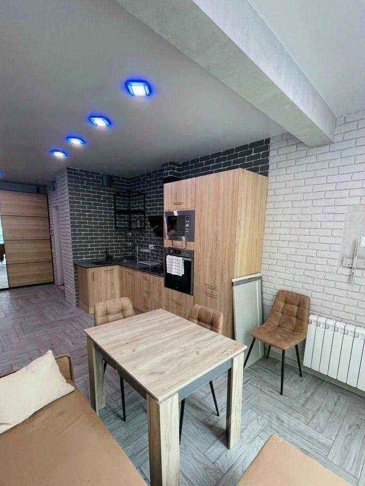 2-комнатная квартира, 65 м² — фотография 2