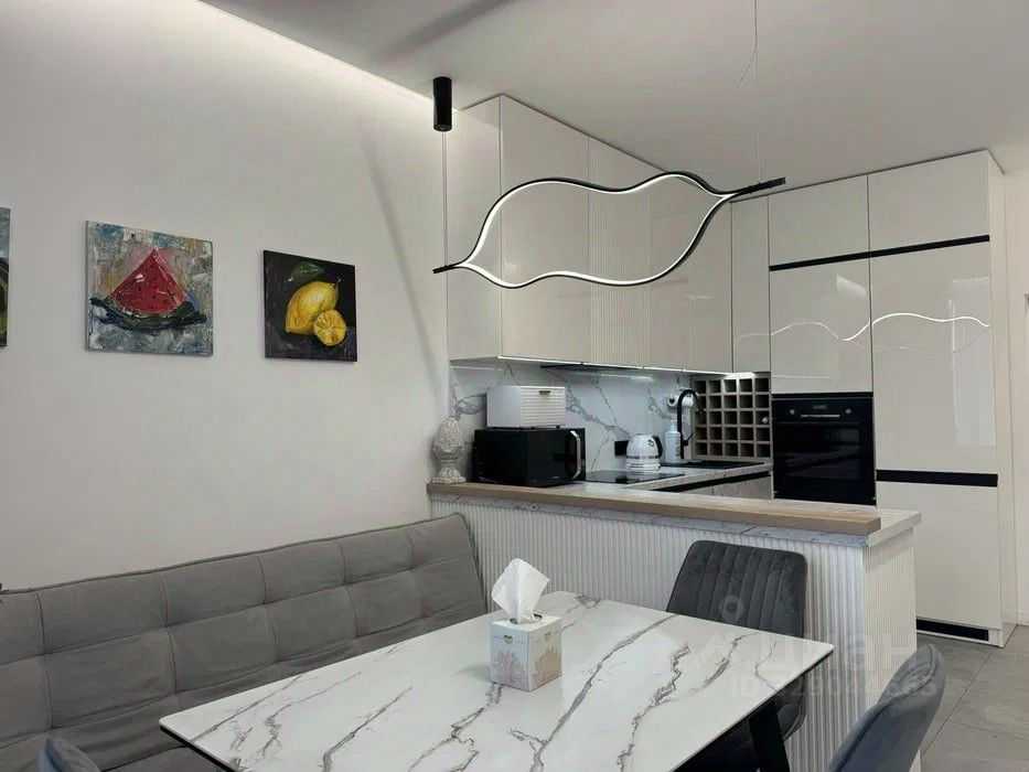 2-комнатная квартира, 75 м² — фотография 2
