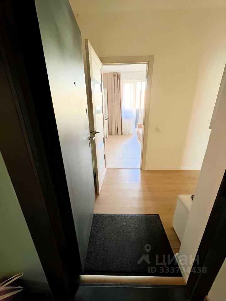 1-комнатная квартира, 37,2 м² — фотография 2