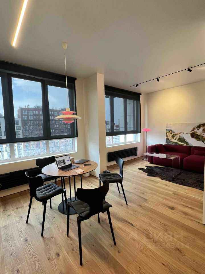 2-комнатная квартира, 61 м² — фотография 2