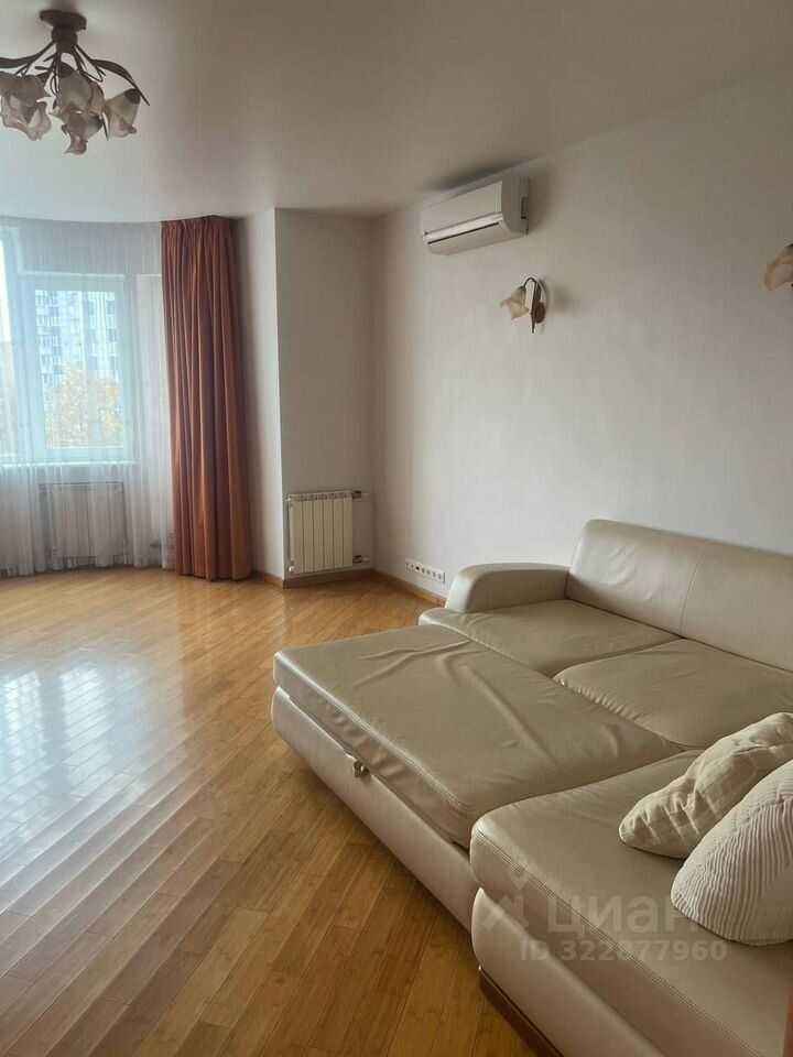 1-комнатная квартира, 42 м² — фотография 2