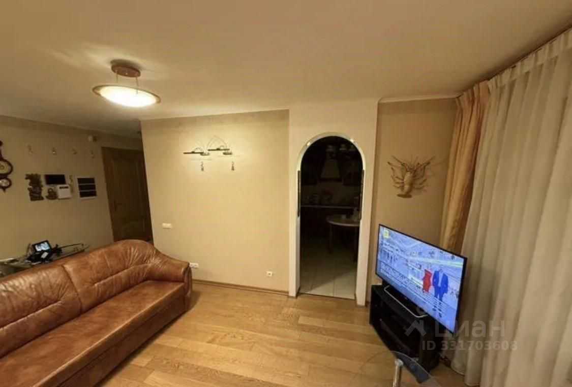 4-комнатная квартира, 96,9 м² — фотография 2