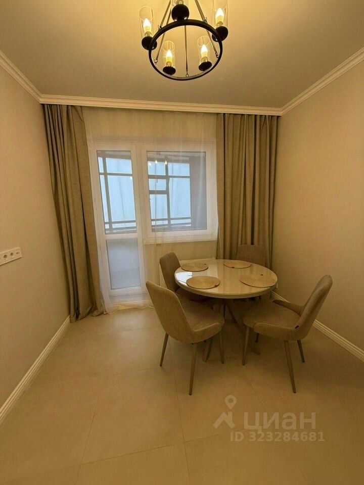 1-комнатная квартира, 46 м² — фотография 3