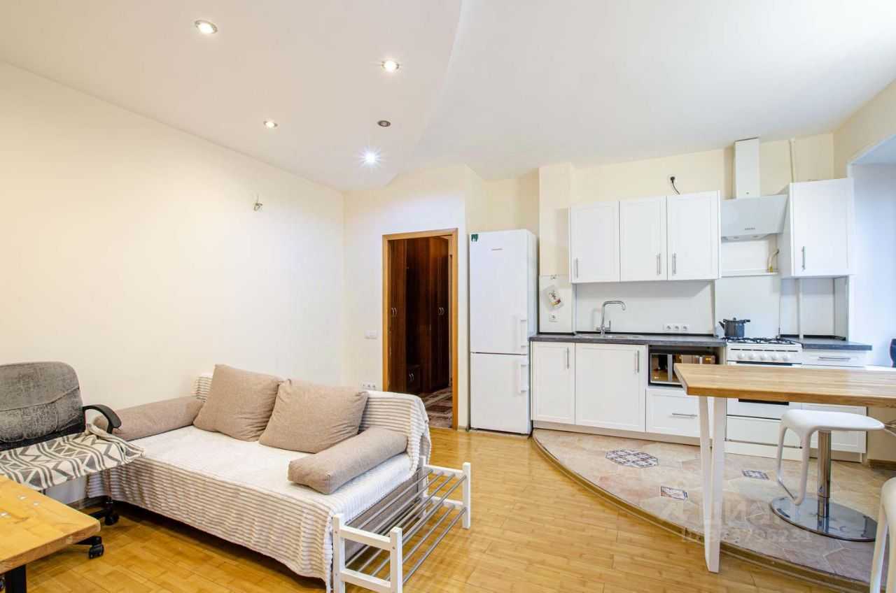 1-комнатная квартира, 38 м² — фотография 2