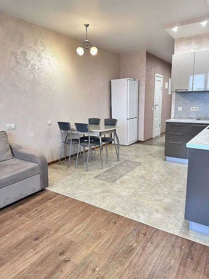 2-комнатная квартира, 55 м² — фотография 3