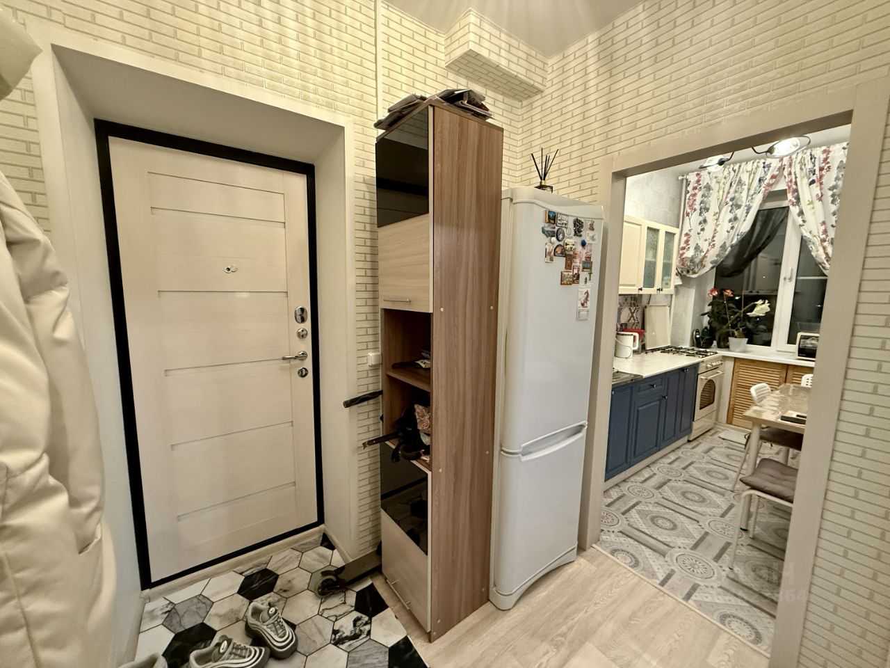 2-комнатная квартира, 42 м² — фотография 2