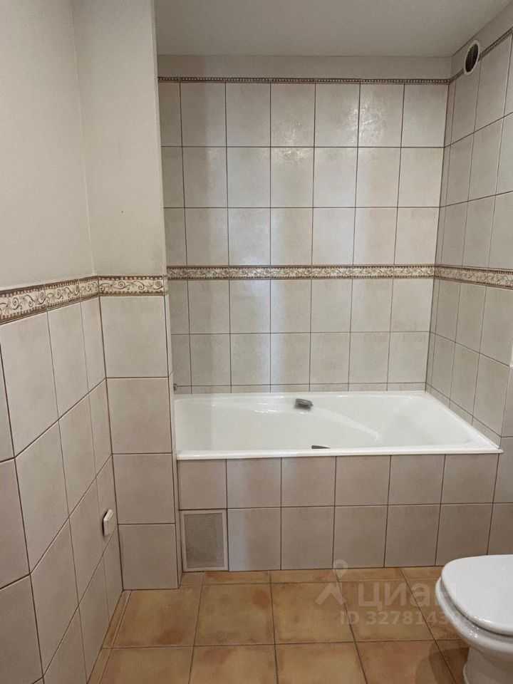4-комнатная квартира, 126 м² — фотография 2