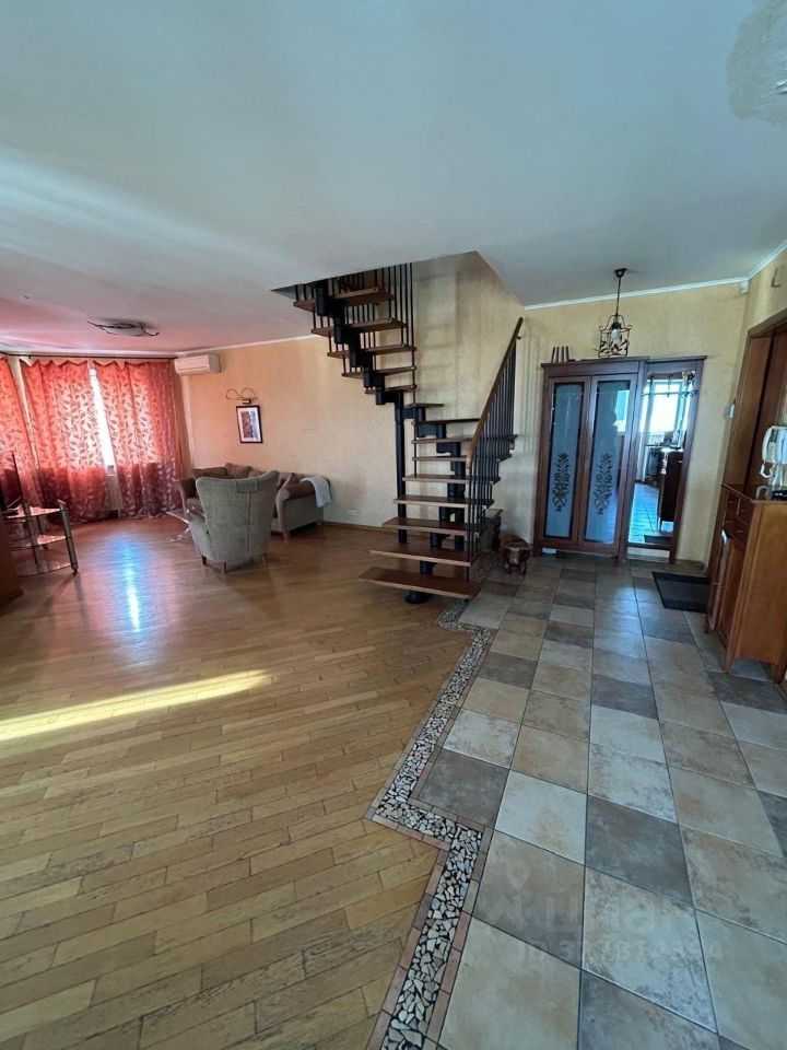 4-комнатная квартира, 126 м²