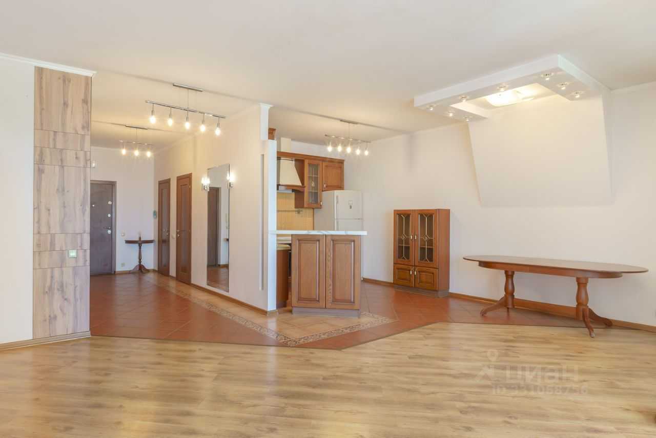 3-комнатная квартира, 107 м²