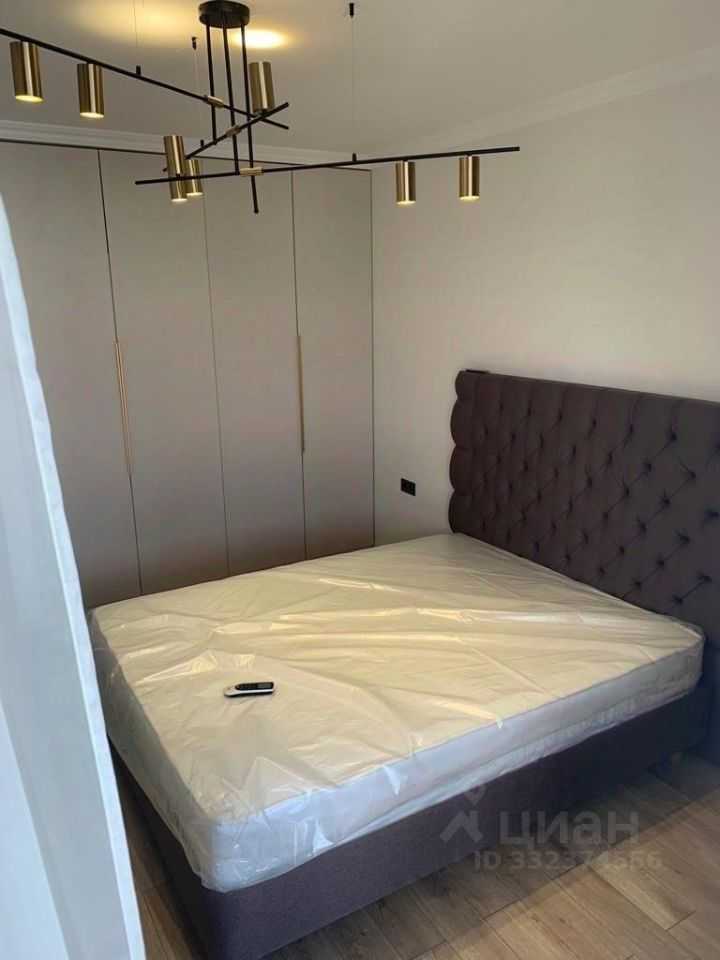 1-комнатная квартира, 63 м² — фотография 3
