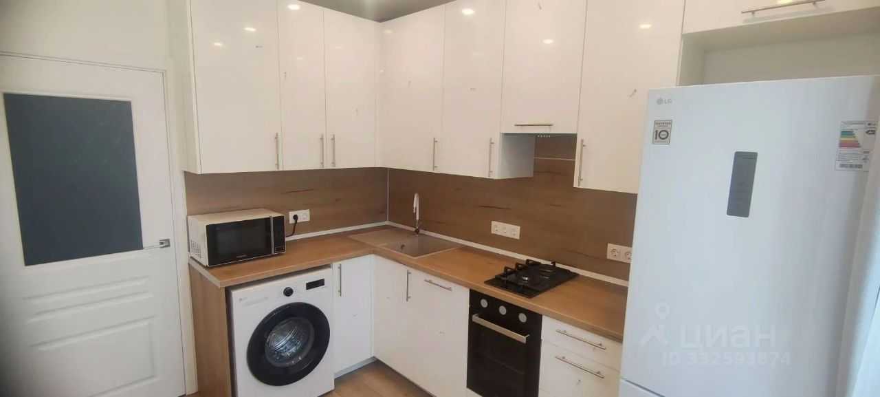 1-комнатная квартира, 33,9 м² — фотография 2