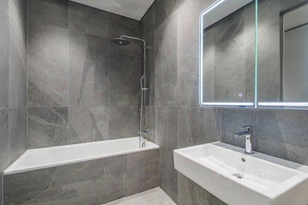 2-комнатная квартира, 82 м² — фотография 2