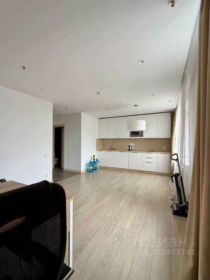 2-комнатная квартира, 90 м² — фотография 2