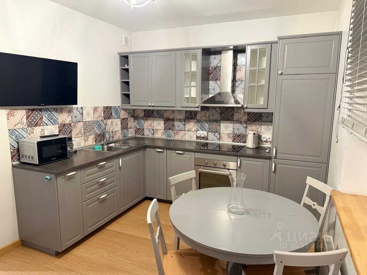 2-комнатная квартира, 60 м²