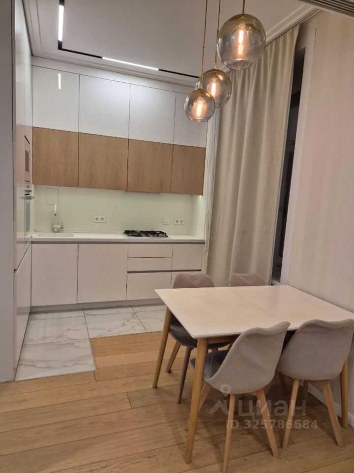 2-комнатная квартира, 65 м² — фотография 2