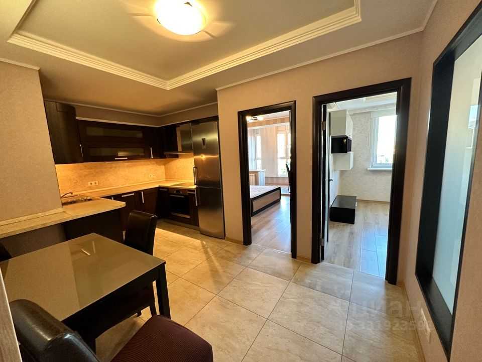2-комнатная квартира, 80 м² — фотография 2