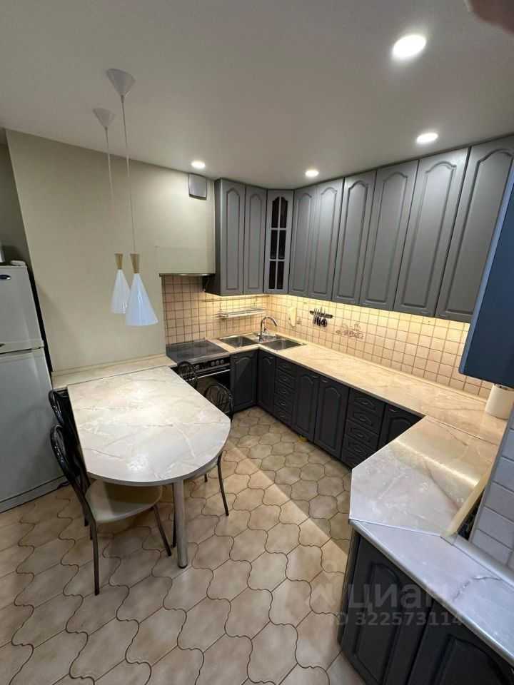 4-комнатная квартира, 100 м² — фотография 3