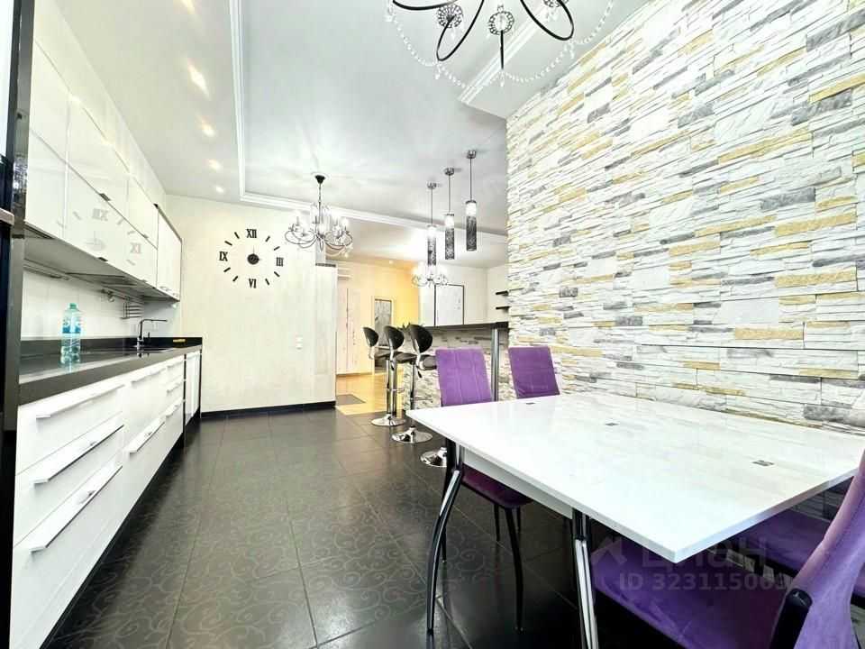 4-комнатная квартира, 142 м² — фотография 3