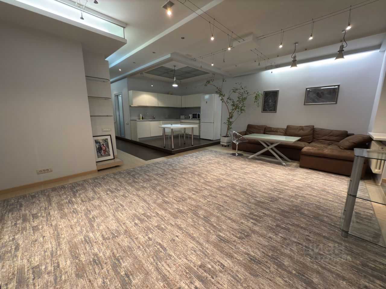 3-комнатная квартира, 100 м²