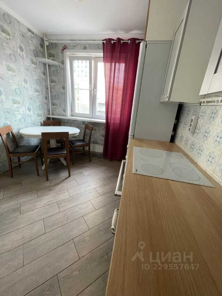 2-комнатная квартира, 65 м² — фотография 3