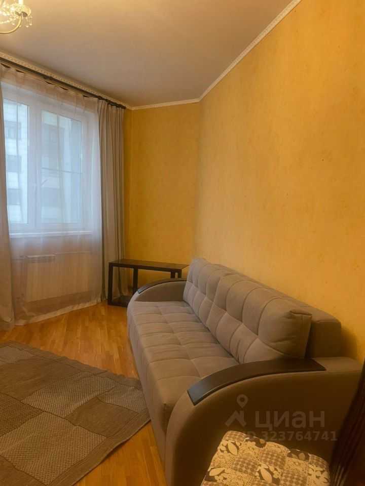 2-комнатная квартира, 78 м² — фотография 2