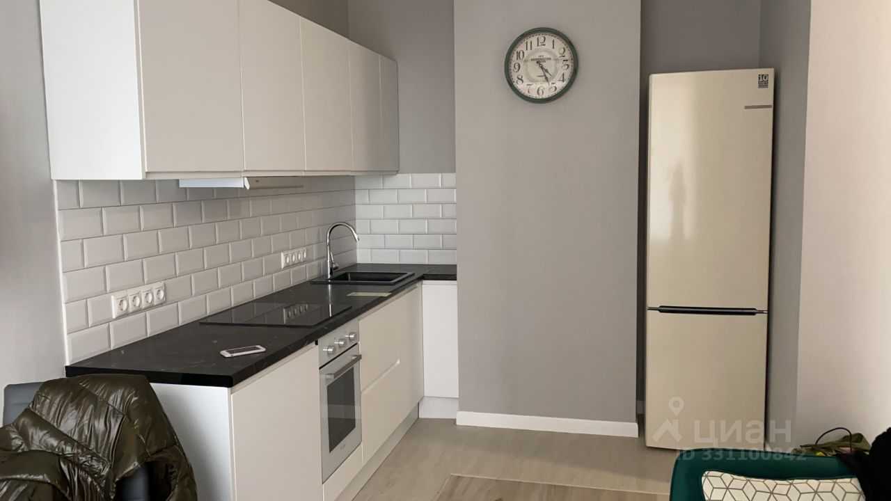 1-комнатная квартира, 32 м² — фотография 2