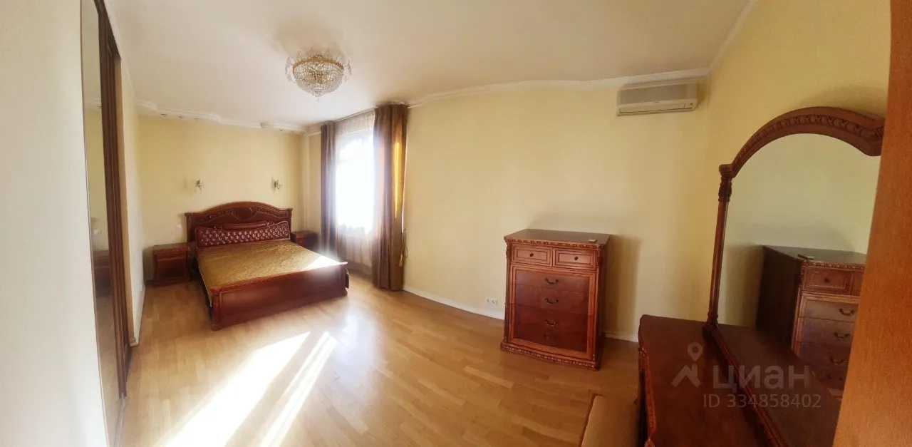 4-комнатная квартира, 160 м² — фотография 3