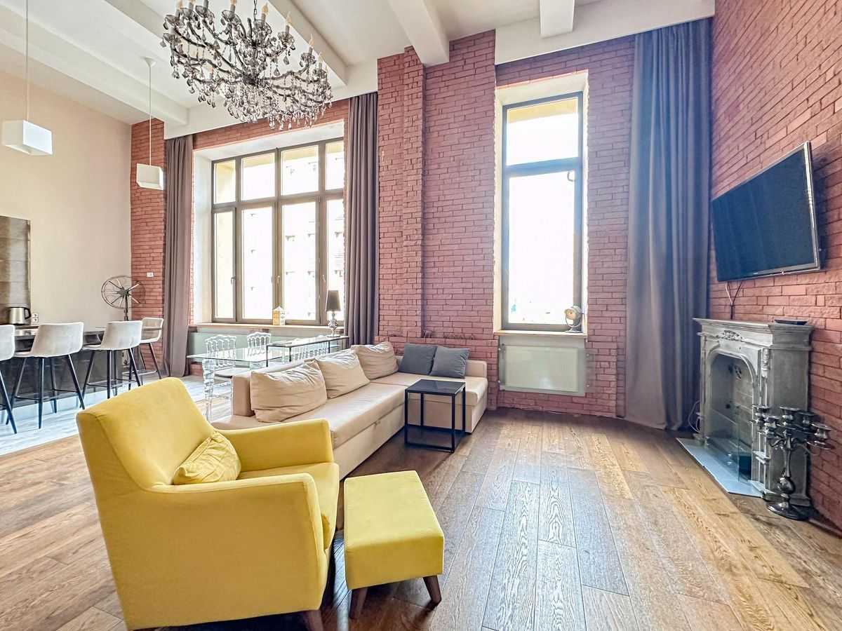2-комнатная квартира, 90 м² — фотография 3