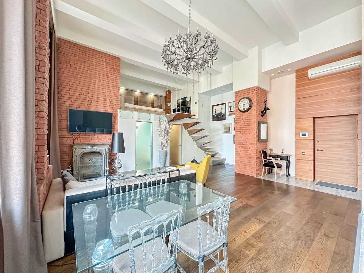 2-комнатная квартира, 90 м² — фотография 2