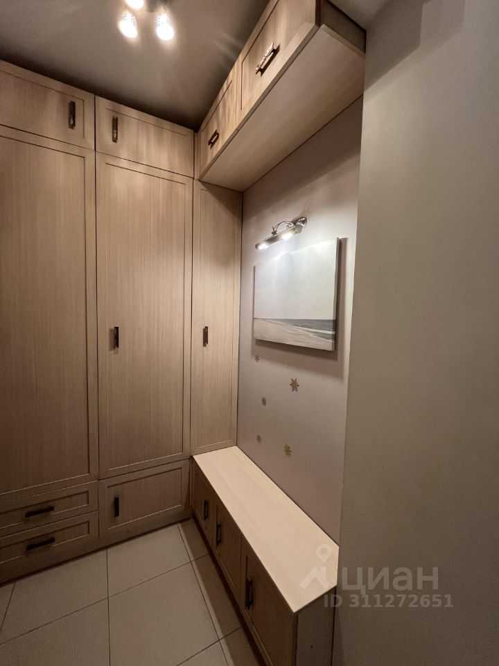 2-комнатная квартира, 70 м² — фотография 2