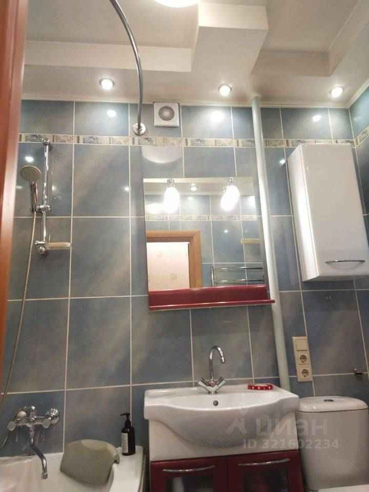 2-комнатная квартира, 56 м² — фотография 2