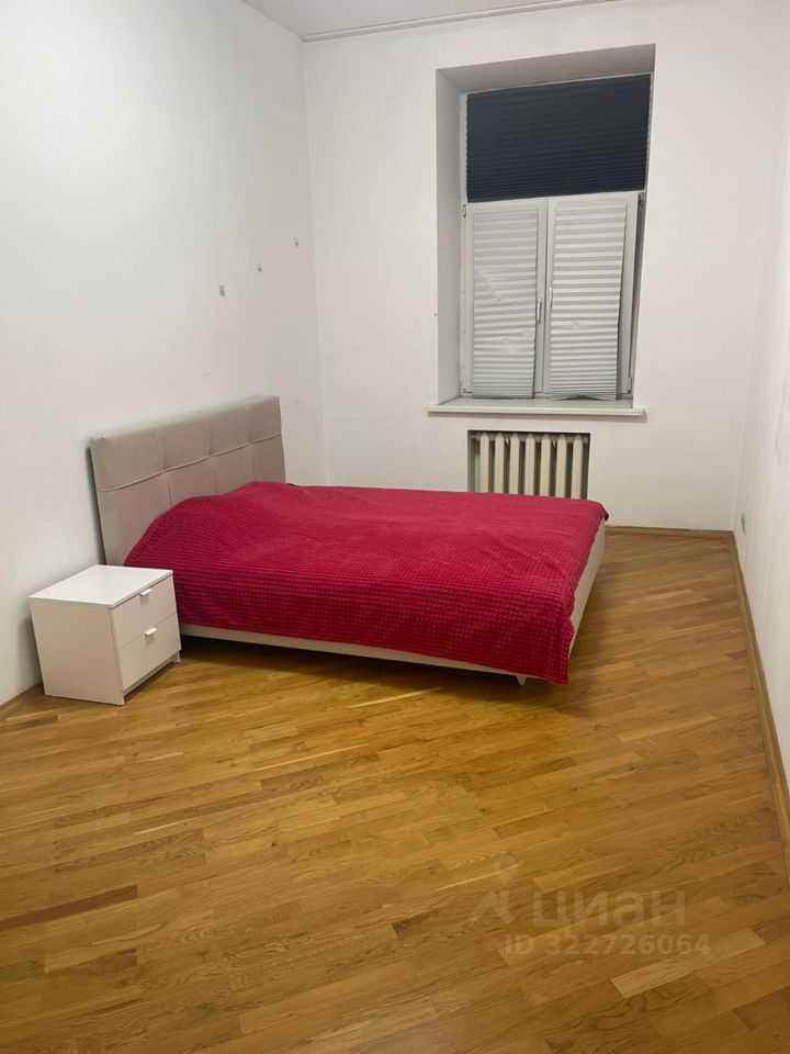 2-комнатная квартира, 75 м² — фотография 2
