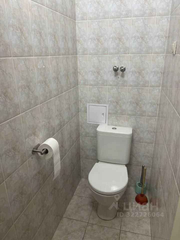 2-комнатная квартира, 75 м² — фотография 3