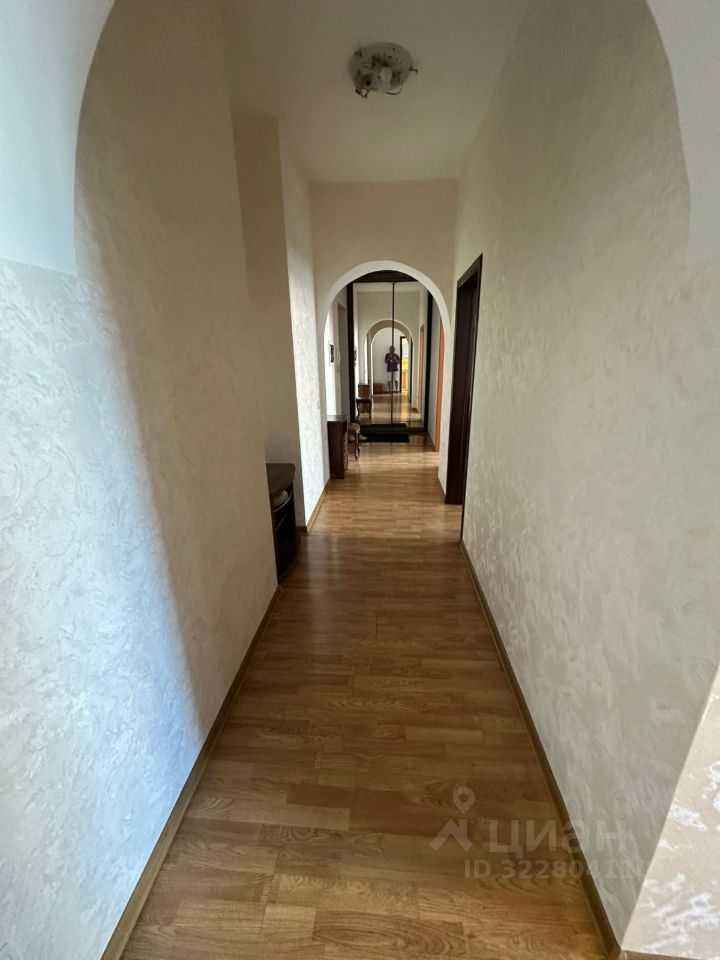 2-комнатная квартира, 64,9 м² — фотография 2