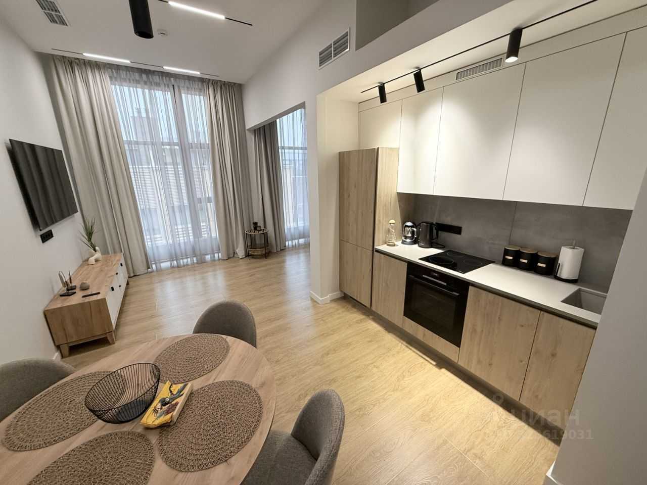 2-комнатная квартира, 90 м²