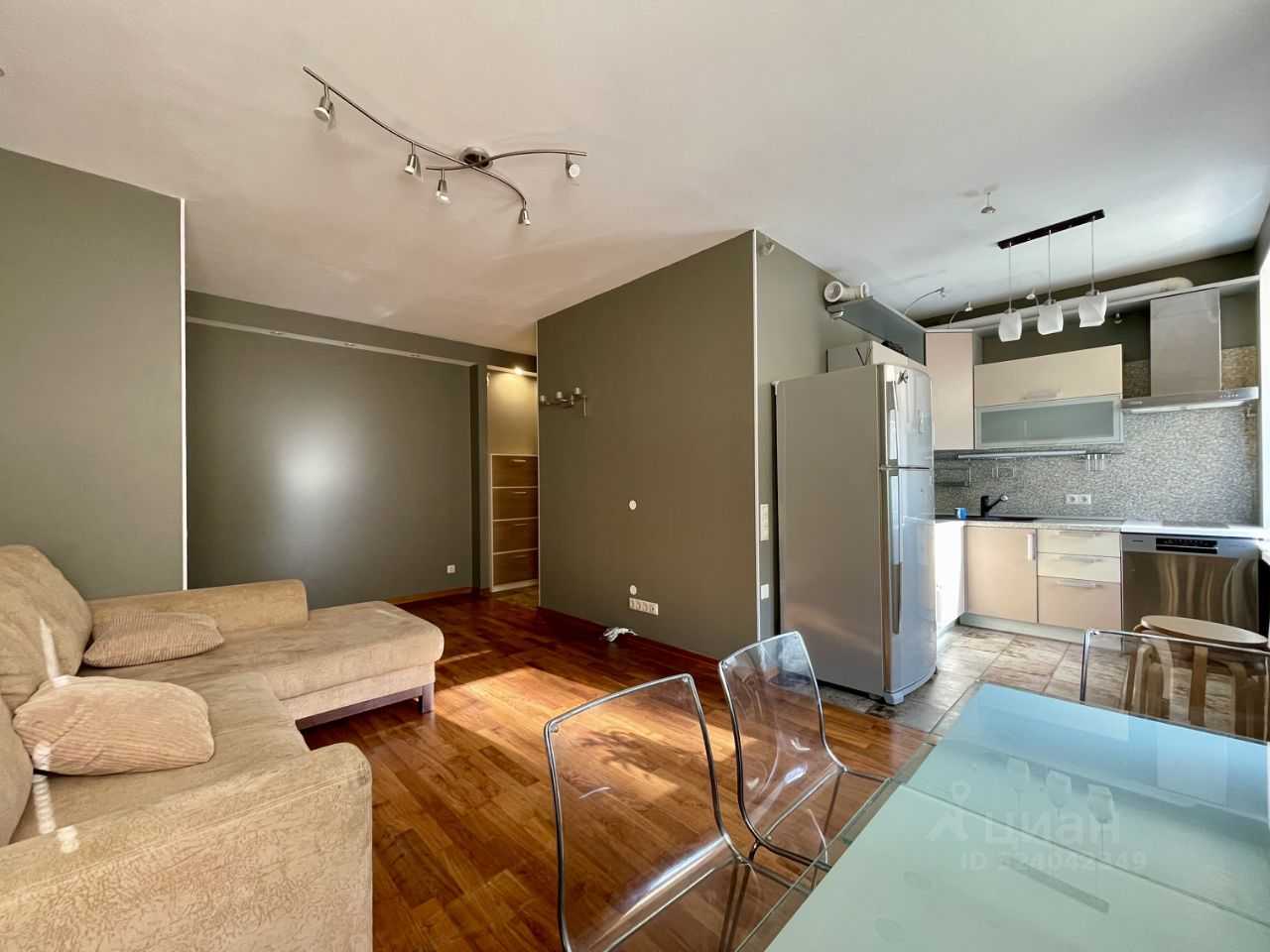 3-комнатная квартира, 64 м² — фотография 3