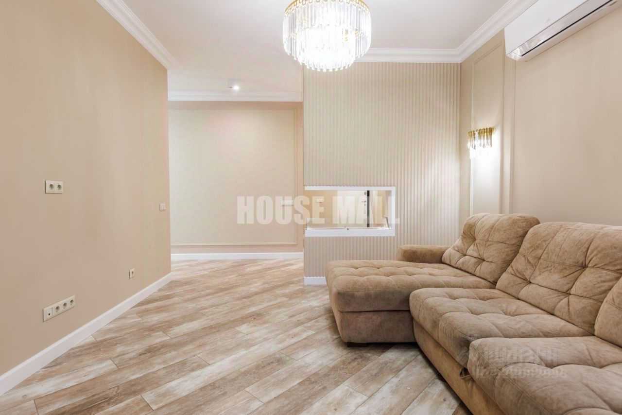 4-комнатная квартира, 143 м² — фотография 2