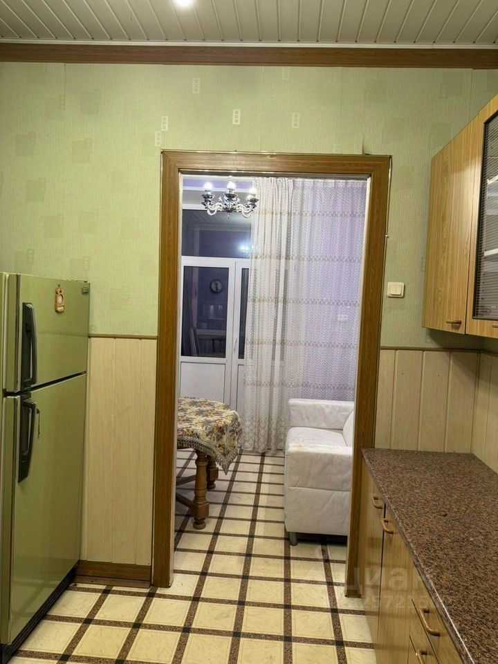 2-комнатная квартира, 70 м² — фотография 3