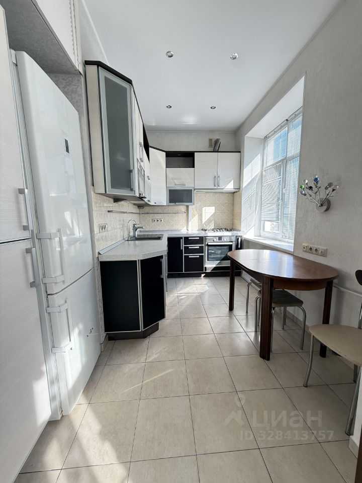 2-комнатная квартира, 60 м² — фотография 2