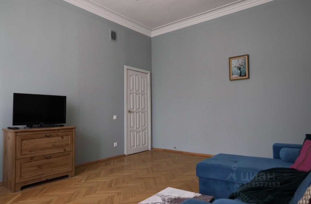 2-комнатная квартира, 65 м² — фотография 2