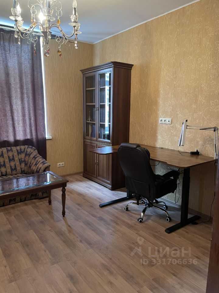 3-комнатная квартира, 76 м² — фотография 2
