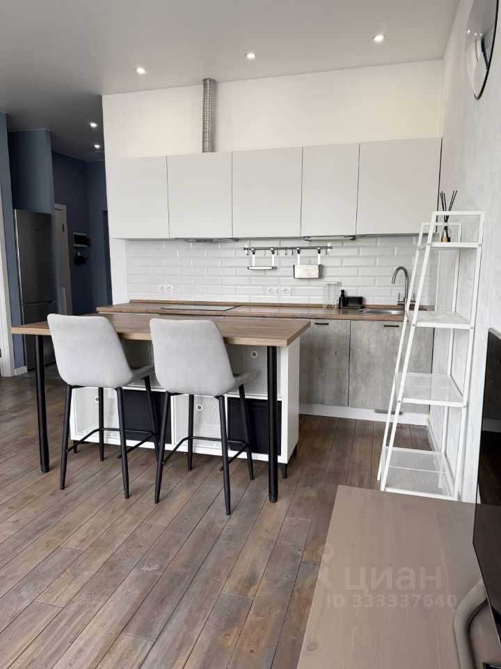 1-комнатная квартира, 54,3 м² — фотография 2